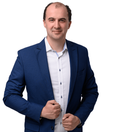 Tamás