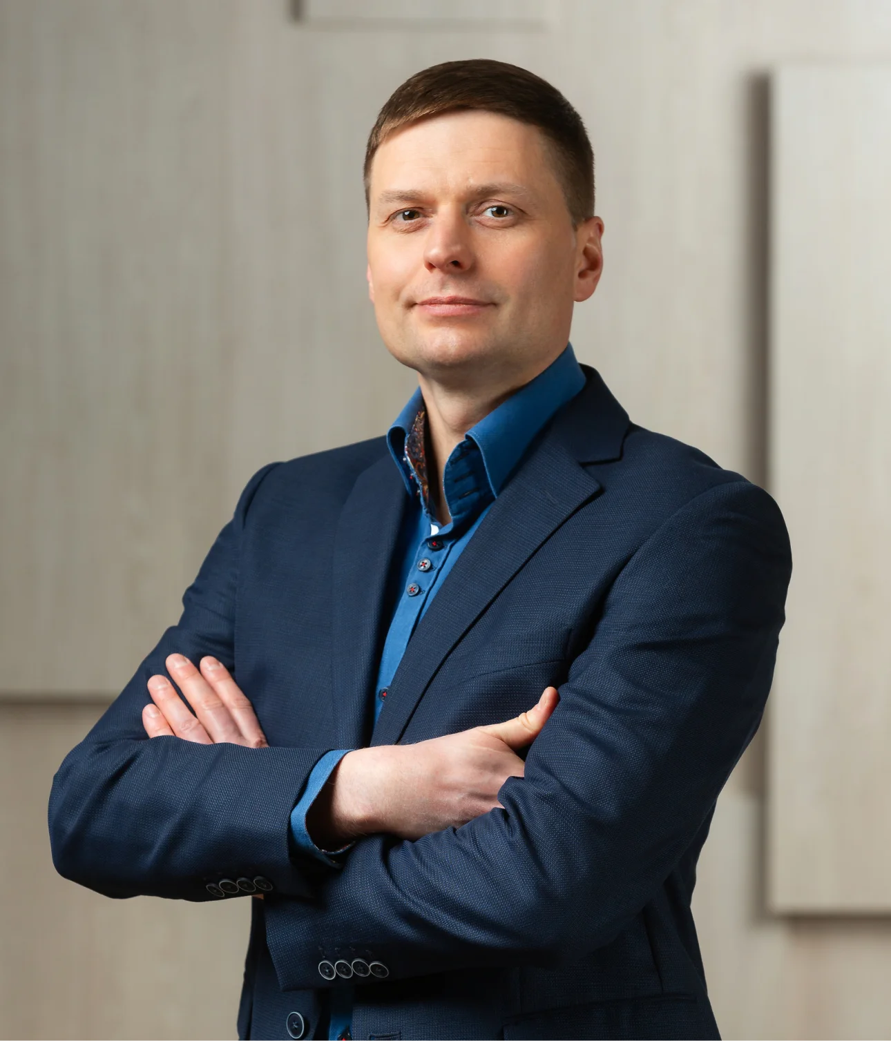 Викладач курсу Станіслав Коваленко
